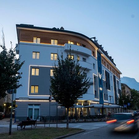 Hotel Everest Trento Esterno foto