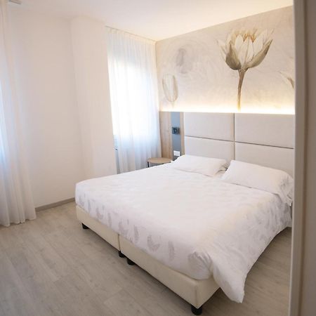 Hotel Everest Trento Esterno foto