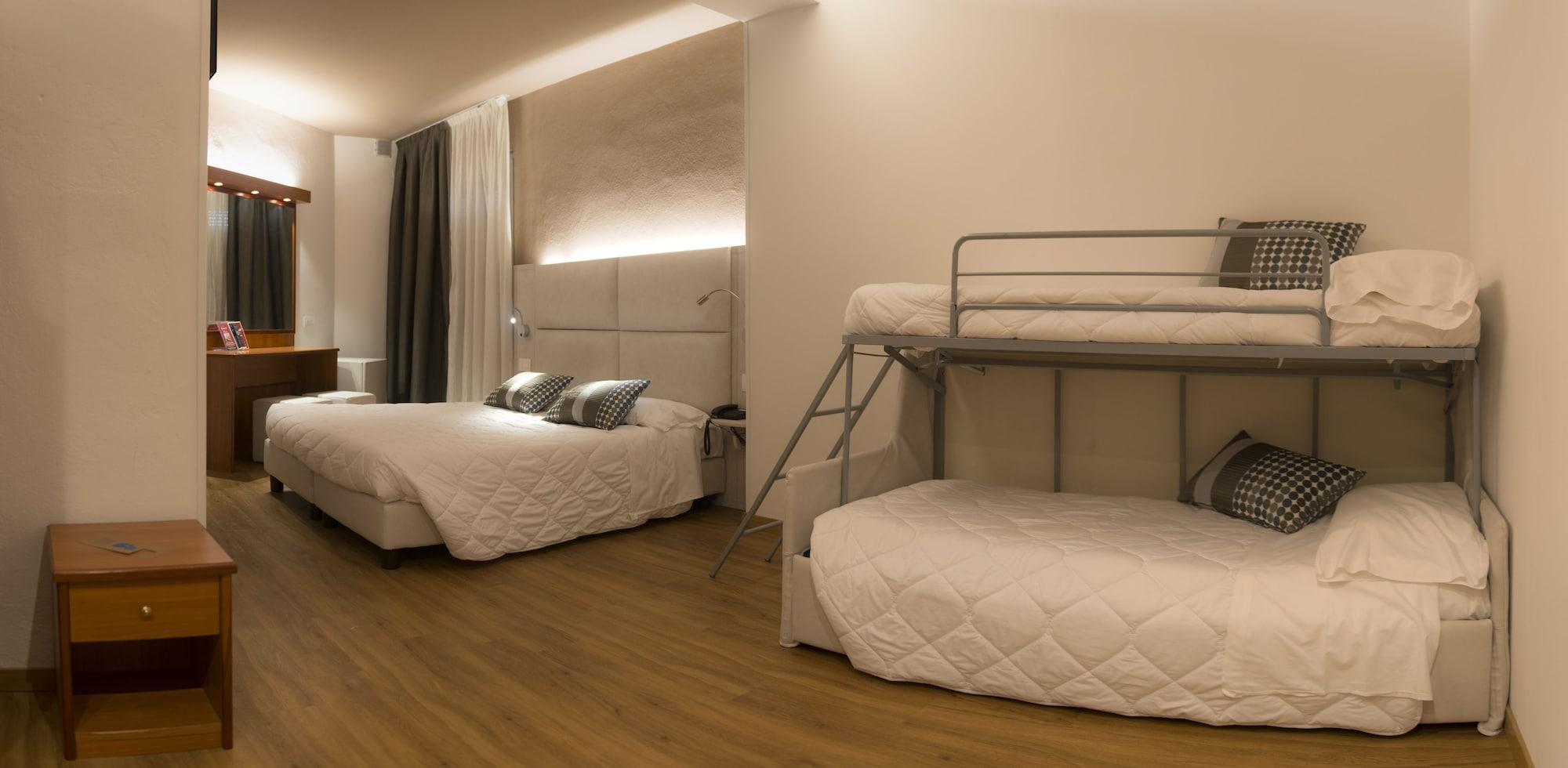 Hotel Everest Trento Esterno foto