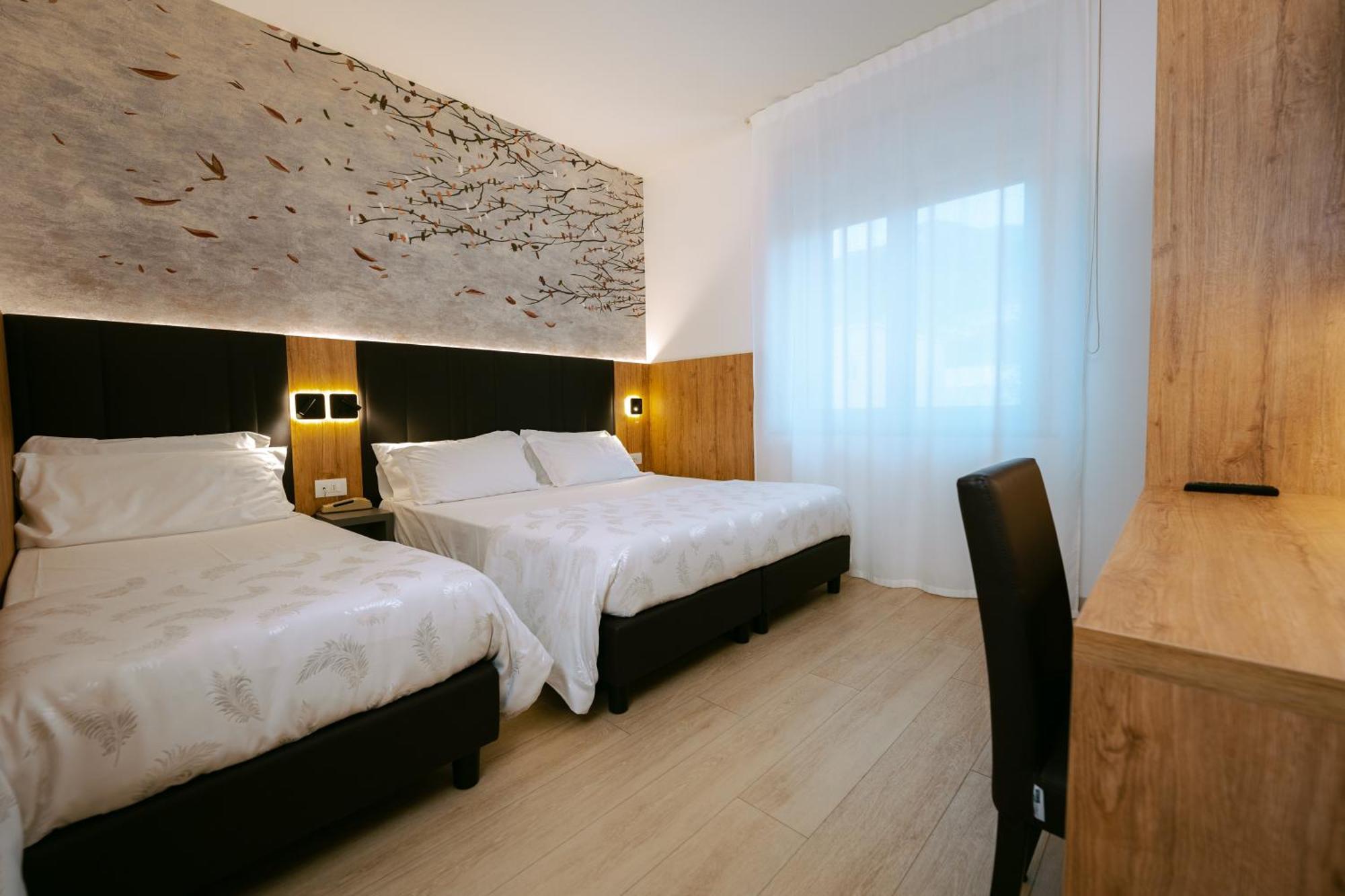 Hotel Everest Trento Esterno foto