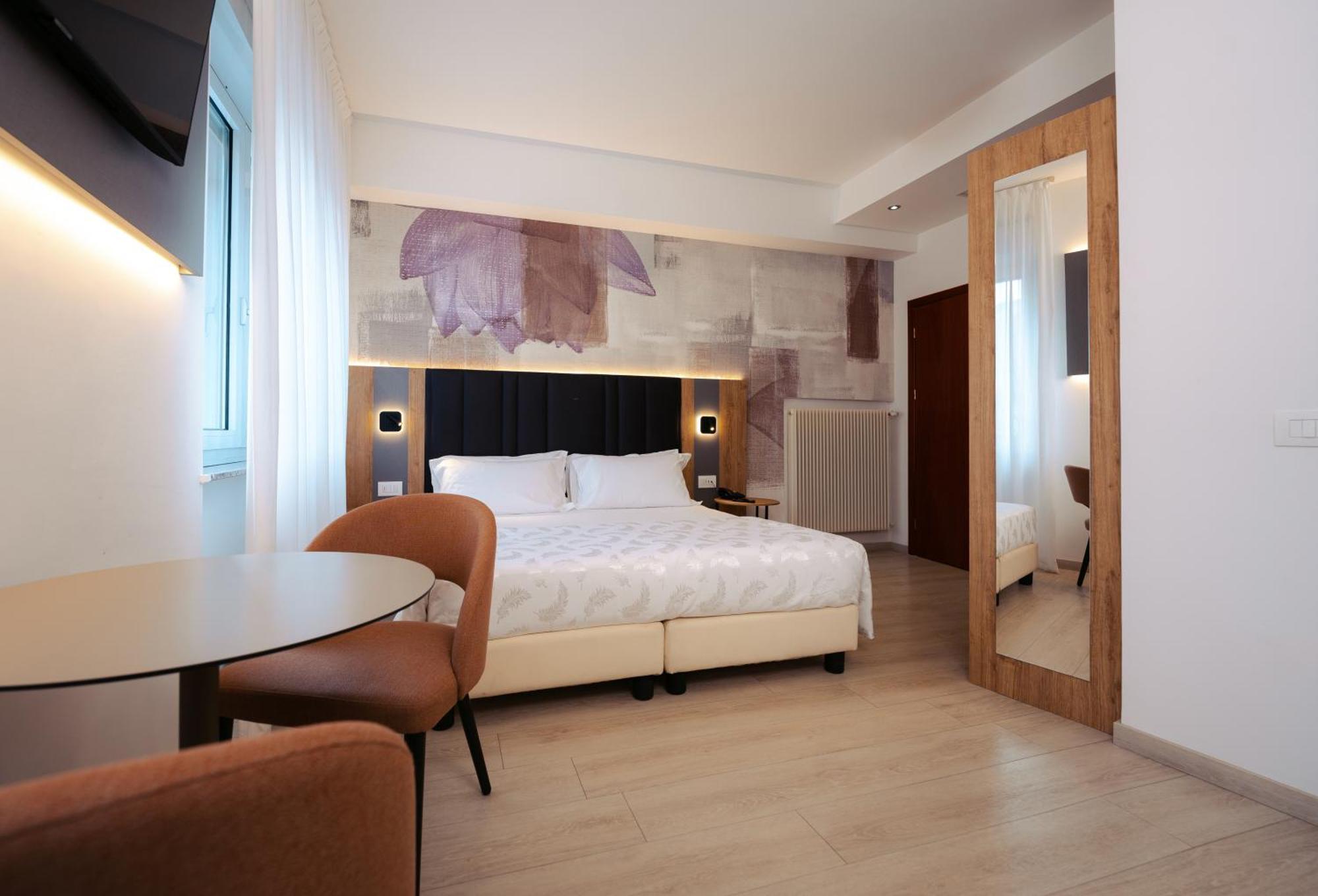Hotel Everest Trento Esterno foto