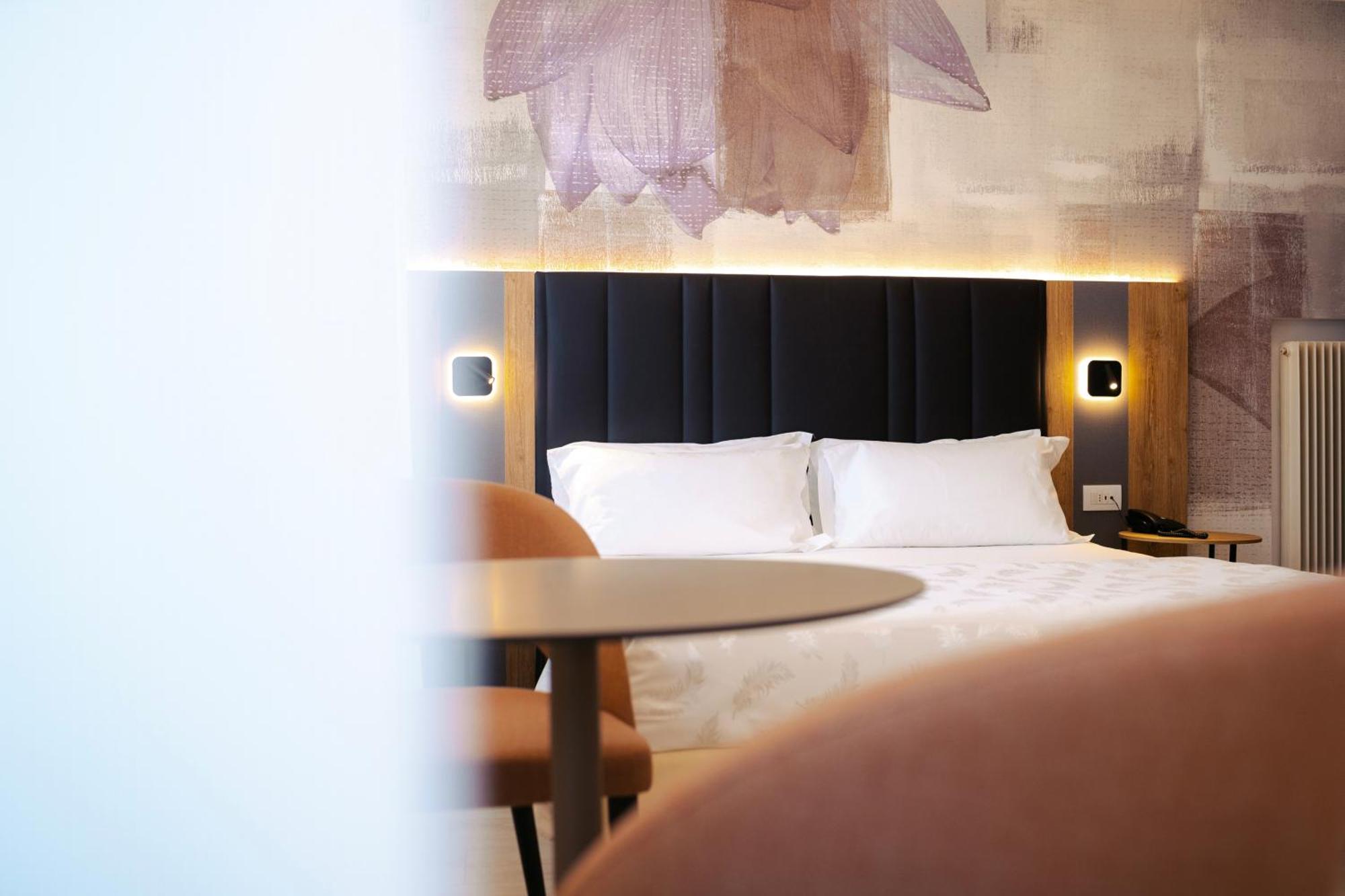 Hotel Everest Trento Esterno foto