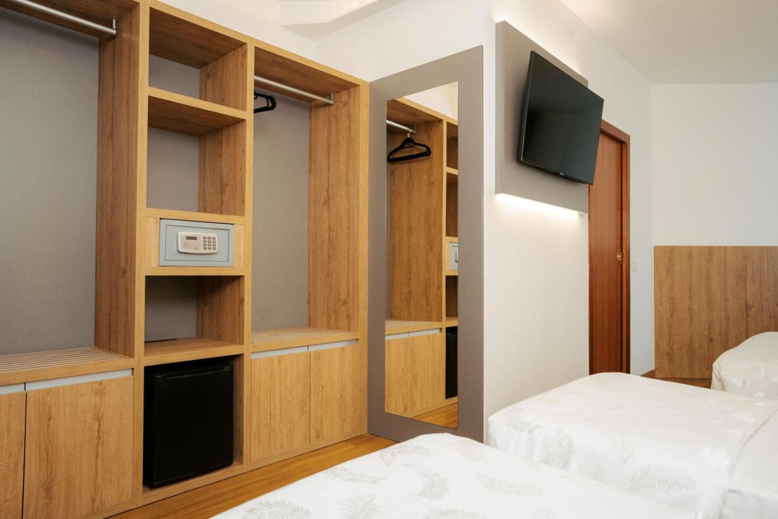 Hotel Everest Trento Esterno foto