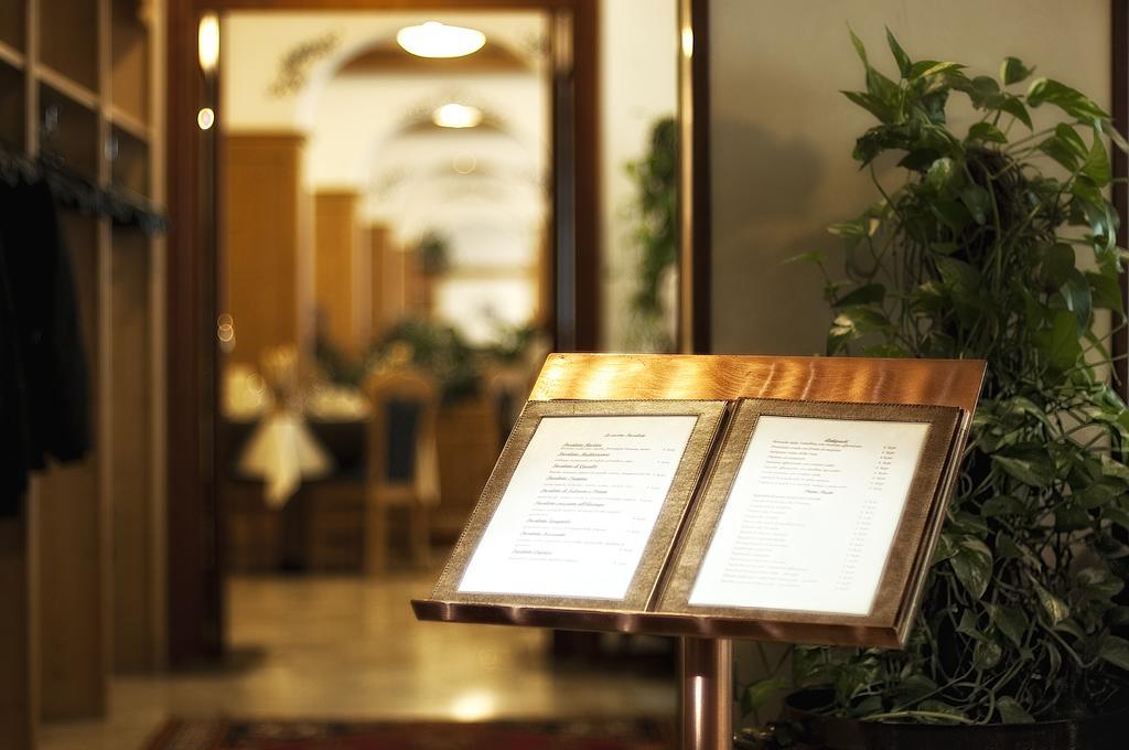 Hotel Everest Trento Esterno foto