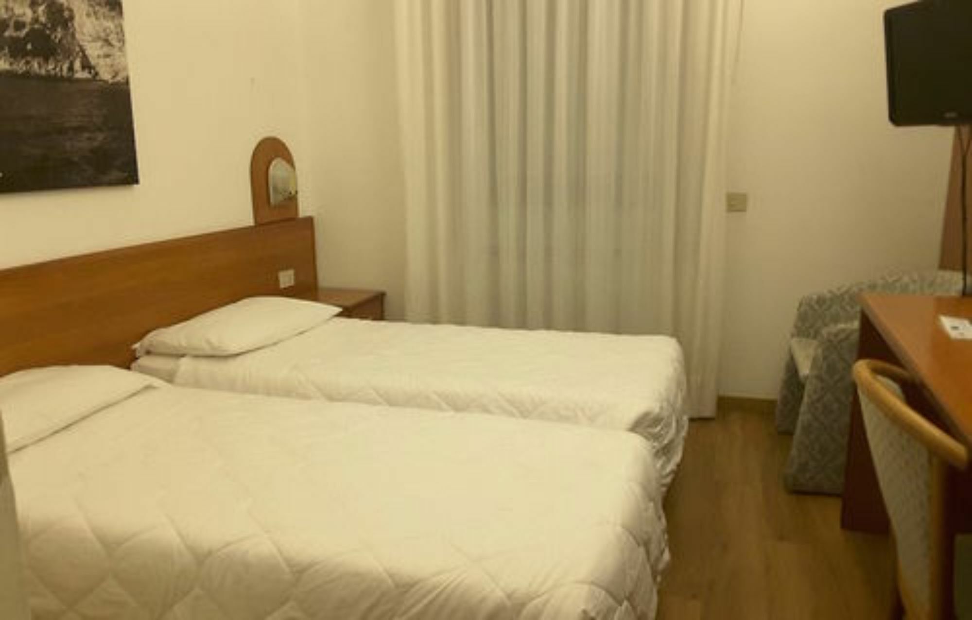 Hotel Everest Trento Esterno foto